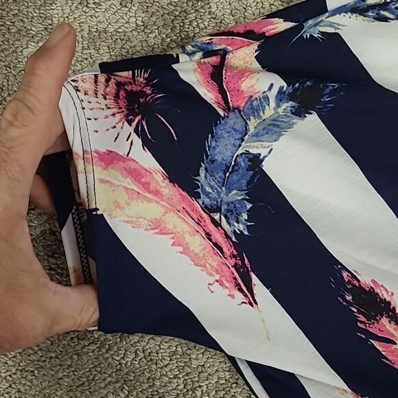 Acting Pro asymmetrical tunic - Picture 5 of 7